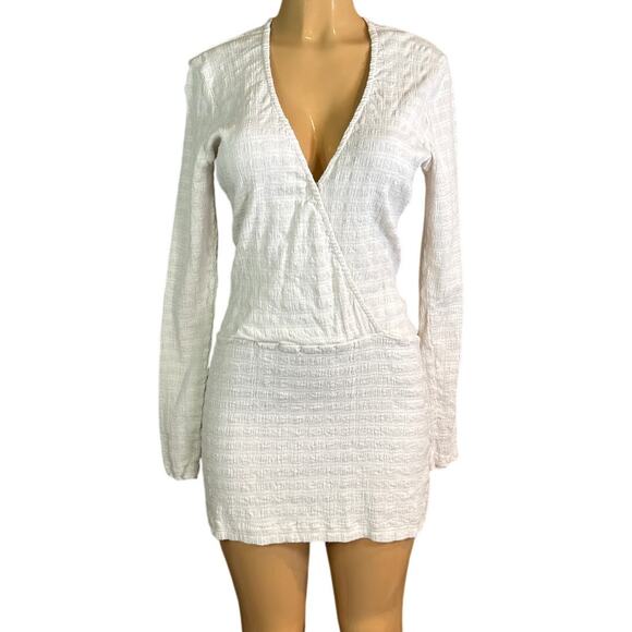 Free People Grazia Mini Dress Surplice Long Sleeve Tea Ivory Size Medium - Picture 1 of 10